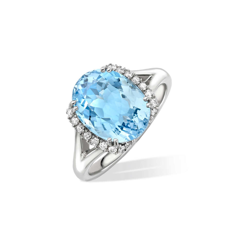Oval aquamarine spilt shank ring